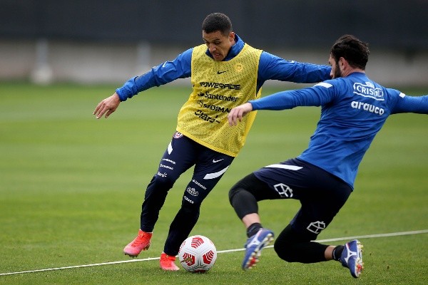Alexis Sánchez fue el goleador y figura en la fecha anterior, por lo que llega en gran nivel para el Chile vs Bolivia.