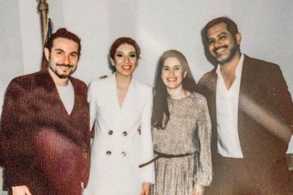 Las postales del matrimonio de Felipe Avello.(4)