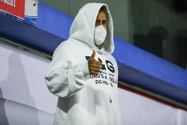 Vidal estuvo en San Carlos acompañando a la Roja frente a Bolivia.