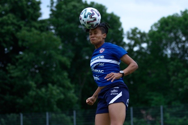 Chile Vs Alemania Seleccion Chilena Femenina La Roja Femenina Con Christiane Endler A La Cabeza Entrena En Frankfurt Con Miras Al Amistoso Ante Alemania Previo A Los Juegos Olimpicos De Tokio