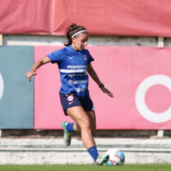 La jugadora Naiara Kapstein hace La Previa de lo que vendrá este fin de semana para l UC. | Foto:Instagram/naiakapstein/