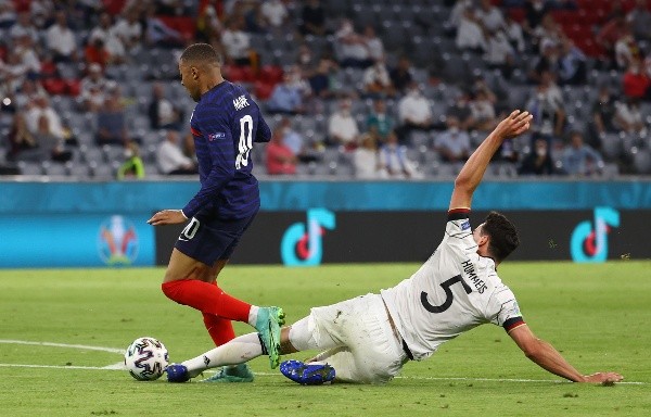 Kylian Mbappé vuelve a maravillar al mundo (Getty Images)