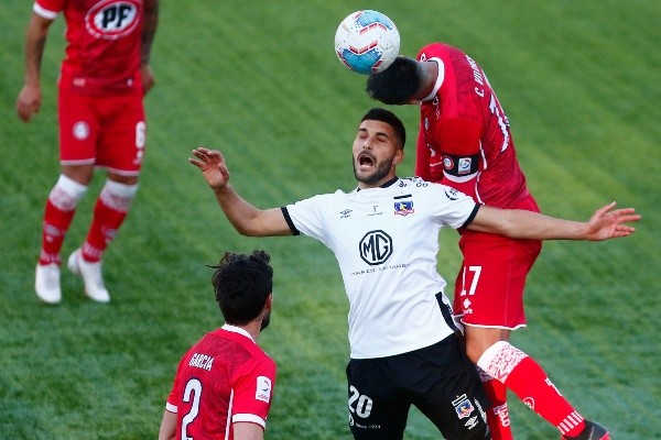 Quinteros volvió a decir que Blandi no ha encontrado un lugar en Colo Colo por las lesiones. Foto: Agencia Uno.