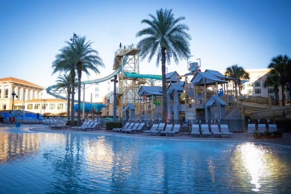 Paulo Díaz se hospedará en el lujoso Gaylord Palms Resort & Convention Center de Orlando, donde incluso hay un parque acuático. Foto: Marriott.com