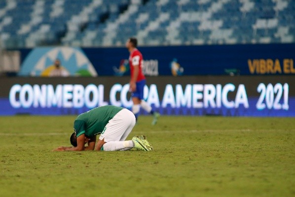 Los bolivianos quedaron abatidos por no poder conseguir el empate en Copa Ampérica ante Chile. Foto: Getty.
