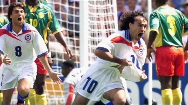 Sierra grita el gol a Caemrún con la cara llena de gol. Foto: Archivo