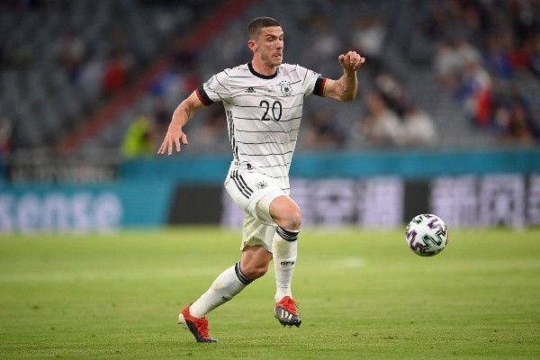 Gosens estaba tasazo en 40 millones de euros previo a la Eurocopa.