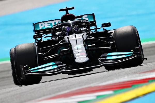 Lewis Hamilton está teniendo una dura temporada frente al RedBull de Max Verstappen. (Foto: Getty)