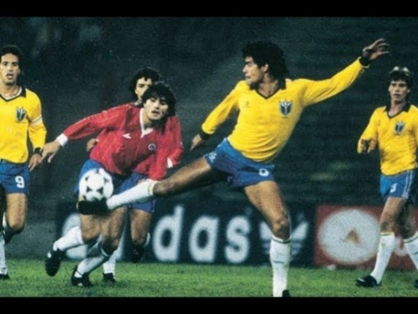 Chile derrotó en Córdoba a Brasil en 1987 por 4-0, la mayor goleada histórica de la Roja ante el Scratch. Foto: Archivo.