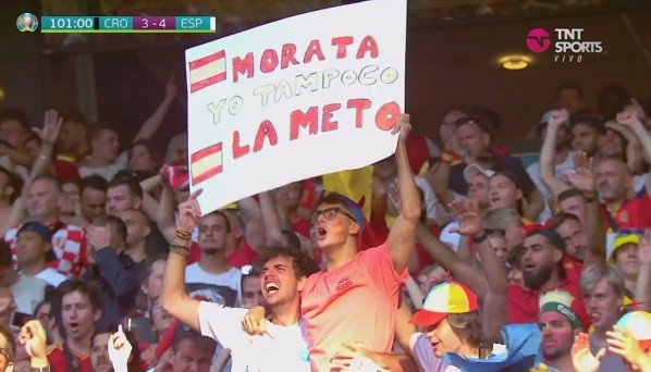 El cartel de los hinchas dedicado a Morata que dio la vuelta al mundo. Foto: Captura.