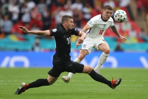 Alemania no pudo con Inglaterra y se despidió de la Euro en octavos de final tras caer por 2-0.