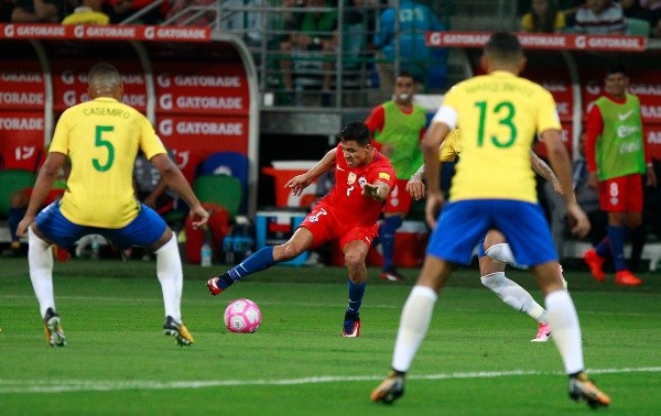 Alexis Sánchez intentará ser alternativa contra Brasil en los cuartos de final de la Copa América. (Foto: Agencia UNO)