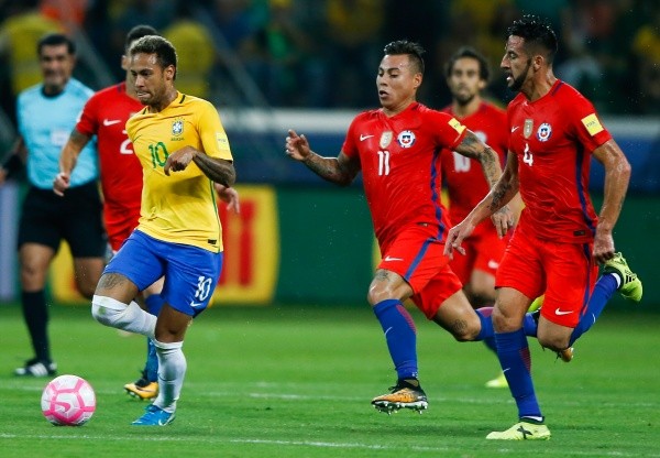 Chile vuelve a enfrentar a Brasil tras la dolorosa eliminación rumbo a Rusia 2018. Foto: Getty Images