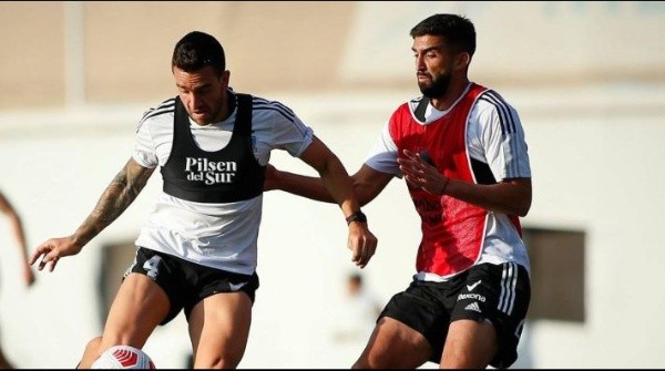 Amor entrena duro para ganarse la titularidad en Colo Colo.