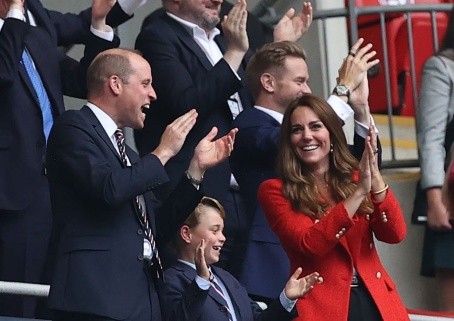 Los Duques de Cambridge alentaron a Inglaterra en Wembley.