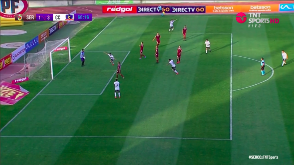 Solari festeja con todo el gol del Cacique contra La Serena. Foto: Captura