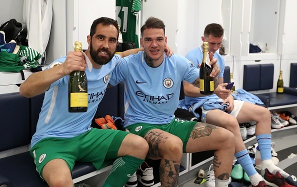 Bravo y Ederson se vuelven a encontrar en el Brasil vs Chile.