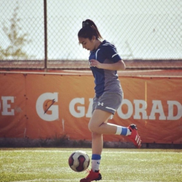 Gutiérrez jugó en el plantel femenino de la UC en 2020.