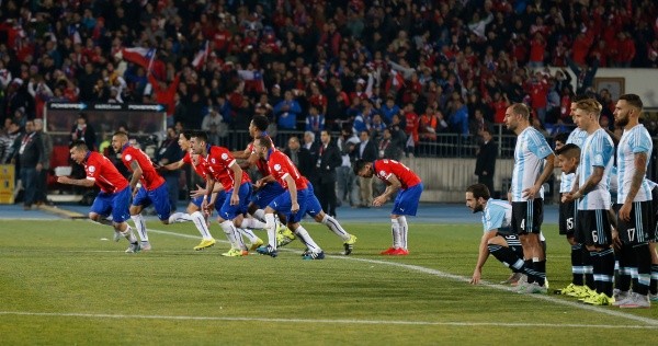 Chile celebró su primer Copa América hace seis años y ante Argentina. Foto: Agencia Uno