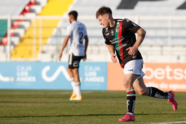 Bruno Barticciotto anotó ante Colo Colo, pero no celebró. Foto: Agencia Uno