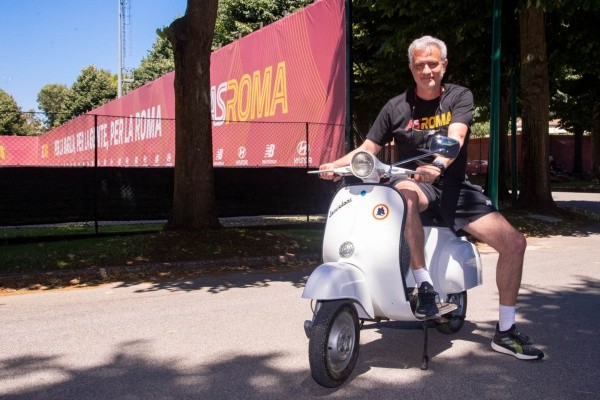 Mourinho ya es un romano más.