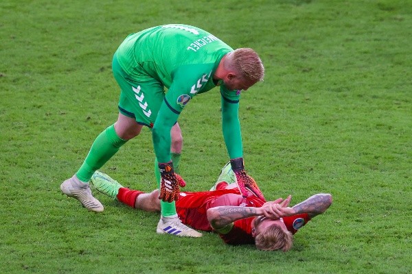 Varios daneses fueron apuntados con láser durante la semifinal con Inglaterra por la Euro.