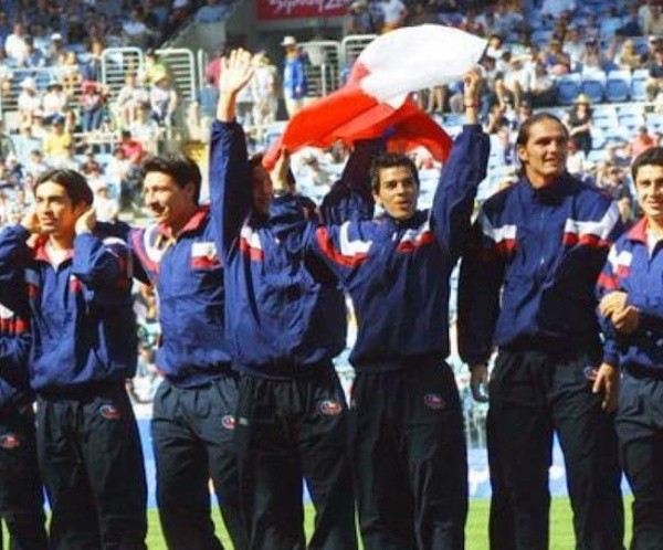 Reinaldo Navia recordó la hazaña de Chile en Sídney 2000 para motivar a La Roja femenina previo a Tokio 2020.