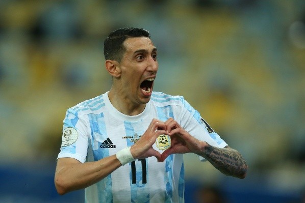 Di María celebra la apertura de la cuenta