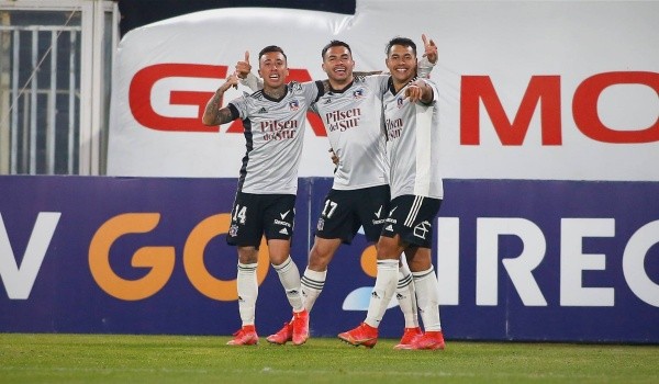 Zaldivia destaca lo bien que juega la ofensiva del Cacique. Foto: Colo Colo.
