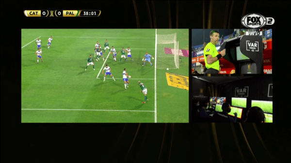 Según la modificación del reglamento, la acción de Lanaro no ameritaba cobro penal.