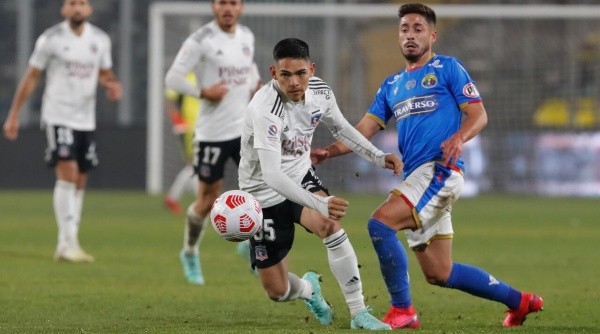 Joan Cruz será titular ante Unión Española. Foto: Agencia Uno