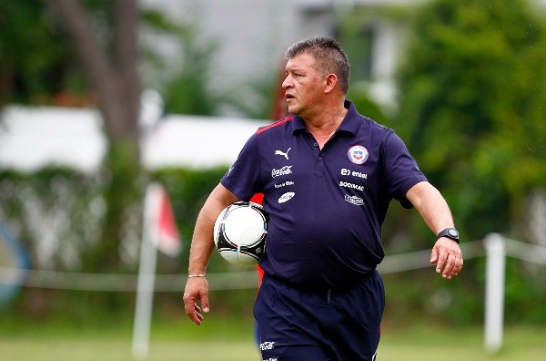 Borghi nunca llamó a Johnny Herrera mientras estuvo al mando de La Roja.