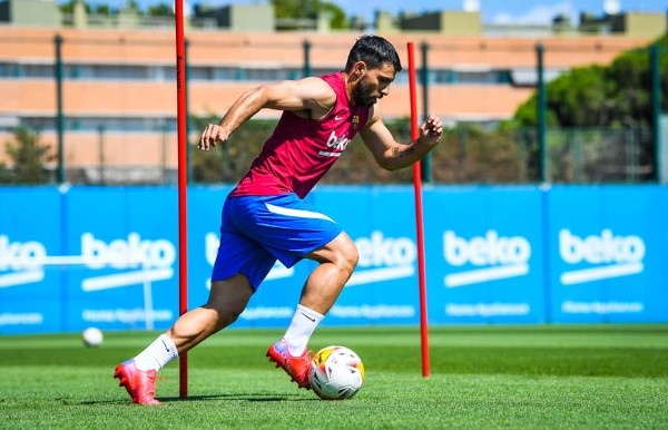 Agüero no estaría contento tras la salida de Messi en Barcelona. Foto: Barcelona