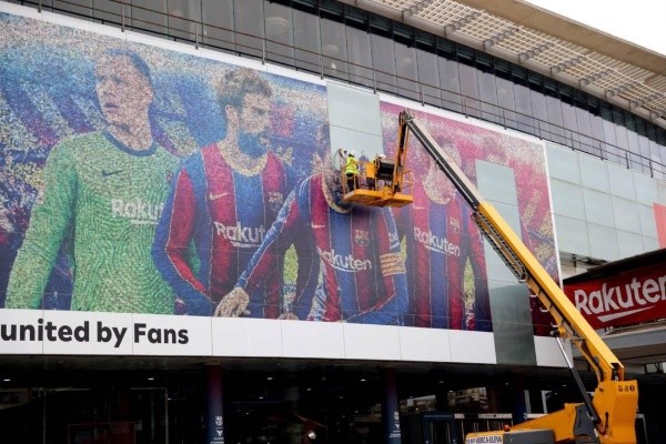Ya borran las postales de Messi del Camp Nou.