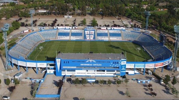 La UC busca fortalecer su vínculo con la comunidad a través de un convenio donde además podrán captar nuevos talentos.