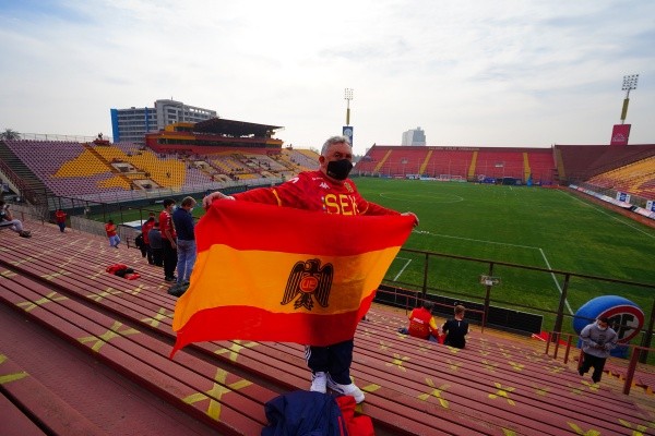 Una postal que se extrañaba en los estadios. (Foto: Guillermo Salazar)