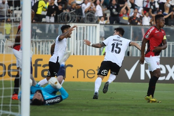 Pablo Mouche fue el gran héroe de Colo Colo en el último duelo con público en el Estadio Monumental. (Foto: Agencia Uno)