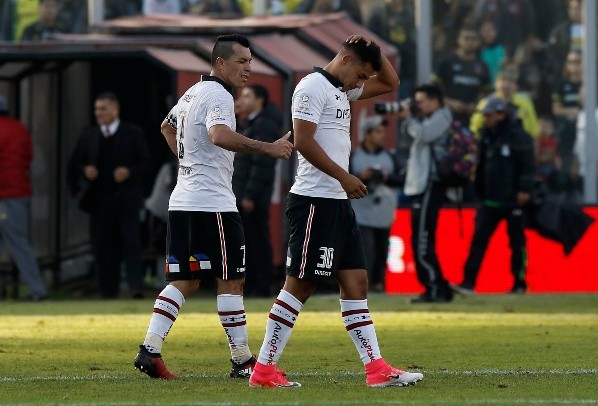 Paredes fue el gran referente de Morales cuando tuvo sus primeros pasos con la adulta de Colo Colo. Foto: Agencia Uno