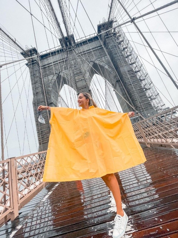 Daniela Urrizola en Estados Unidos, para Viajando Ando de Mega.