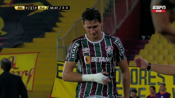 Ganso tuvo que salir con mucho dolor tras su lesión. Foto: ESPN