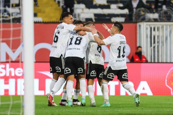 El Colo Colo de Gustavo Quinteros sigue imparable en el Campeonato Nacional. Foto: Agencia Uno