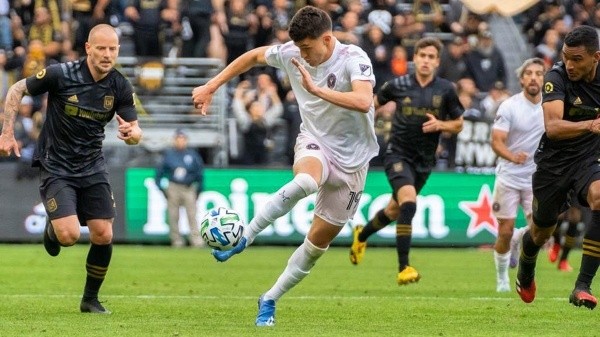 Robbie Robinson es la gran novedad de la Roja para eliminatorias. Foto: Getty Images