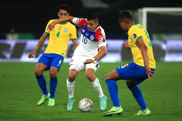Alexis Sánchez se resintió de su lesión ante Brasil en Copa América. (Foto: Agencia Uno)