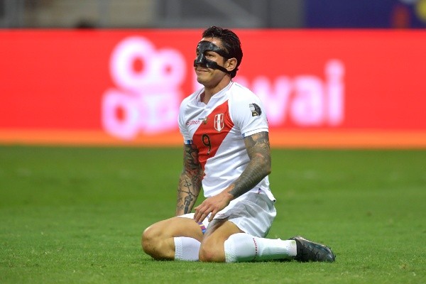 Gianluca Lapadula tiene muy preocupado al seleccionado peruano Ricardo Gareca (Getty Images)