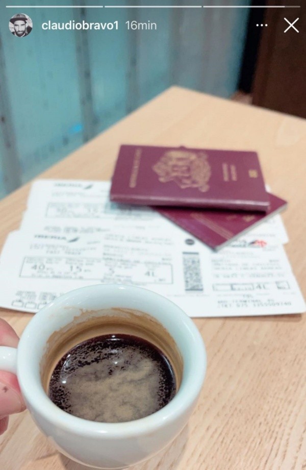 El capitán se sumará a La Roja una vez que aterrice en Chile.