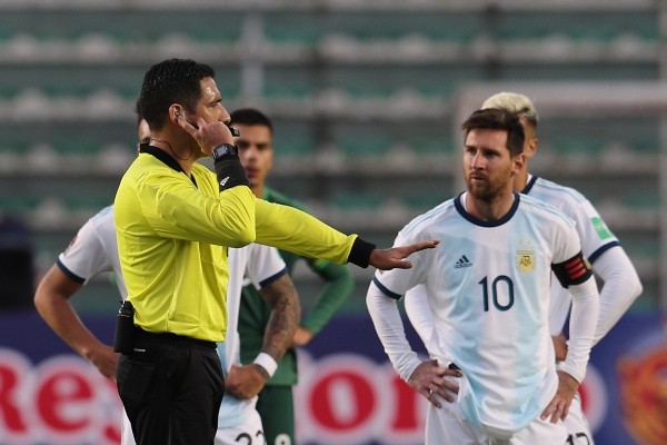 Diego Haro seré el juez de Chile – Brasil (Getty Images)