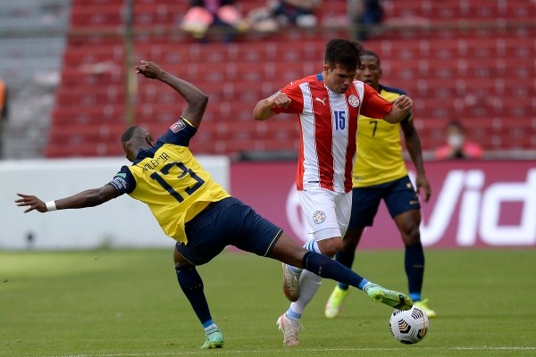 Ecuador venció a Paraguay y sigue arriba en la tabla de las eliminatorias. Foto: Getty Images