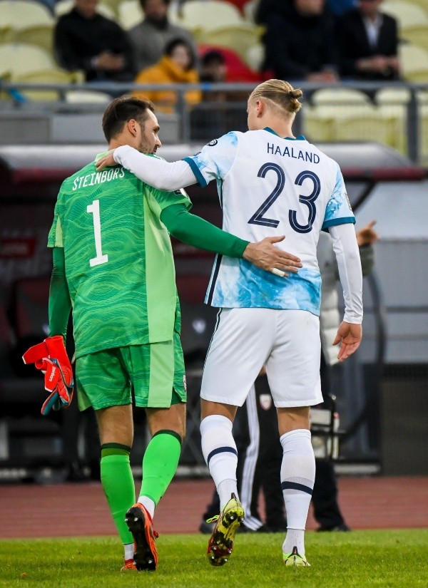 Erling Haaland mantiene a Noruega soñando con Qatar. (Foto: UEFA)