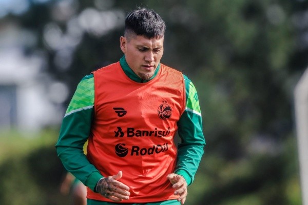 Nicolás Castillo se entrena a dobles turnos. (Foto: Juventude)