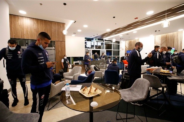 El viaje de la ilusión de Chile a Ecuador (Carlos Parra, ANFP)